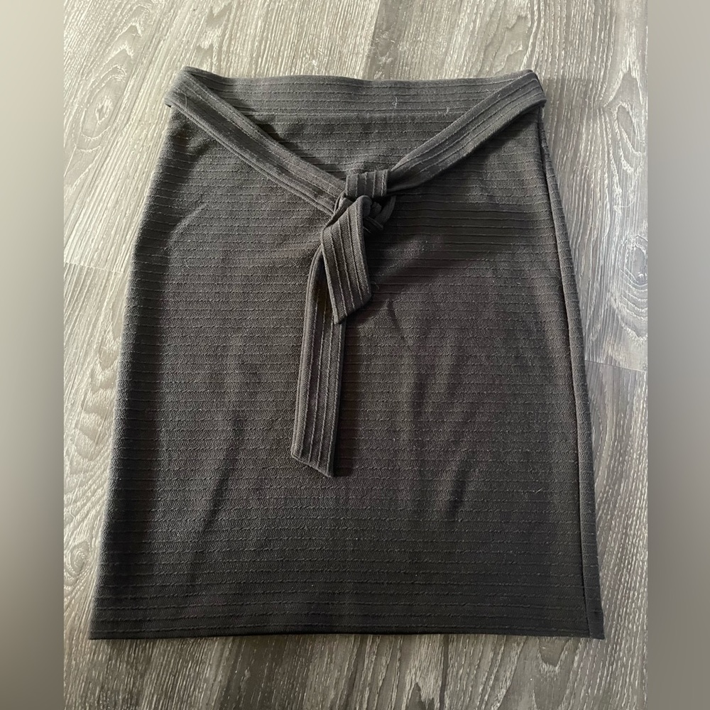 Black Women’s mid skirt